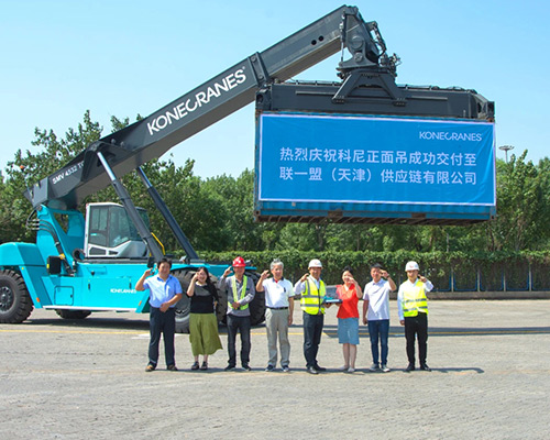 啟洋租賃：山西正面吊操作規(guī)程與注意事項(xiàng)